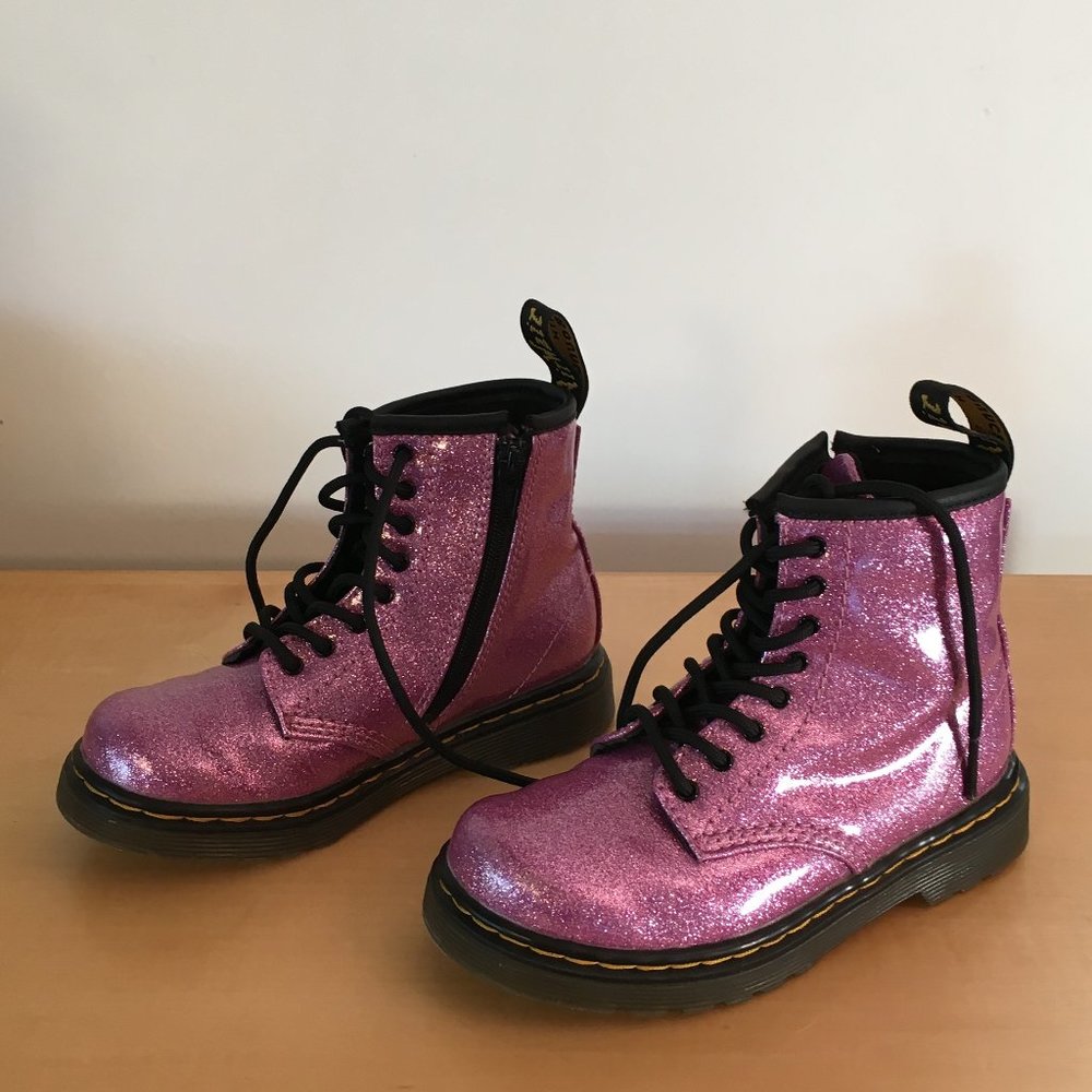 New Dr. Martens Dark Pink Glitter Lace up Boots - Size 10